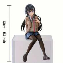 动漫少女手办雕像 - 坐在书本上，黑发蓝眼，身穿校服，是家居、汽车或桌面装饰的理想之选，也是送给动漫迷的完美礼物，动漫主题房间装饰 | 校服设计 | 精致的服装，动漫房间装饰 - 彩色 - 查看 5