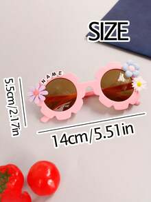 LICVIC Kính râm Daisy khắc tên theo yêu cầu, Quà tặng tiệc tùng cá nhân hóa, Kính râm sinh nhật khắc tên theo yêu cầu, Kính râm có thể tùy chỉnh tên, Thích hợp làm quà kỷ niệm, Cũng thích hợp cho đám cưới, Ngày Valentine, Kỷ niệm, Quà tặng cá nhân hóa, Quà tặng cho nam/nữ, Bạn bè, Cặp đôi, Bạn thân, Tình yêu vĩnh cửu - phong cách A - Xem 2