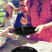 7英寸+9英寸豪华黑色圆形纸盘套装，适用于婚礼甜点及主菜盛放、生日派对蛋糕、周年纪念宴会、商务茶歇自助餐、节日聚会、牛排意面、下午茶点心等场合，优雅黑色餐具。 - 黑色 - 查看 9