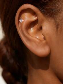 1PC 925 Sterling Silver 18K Gold Plated Dainty 8-Pointed Star Moissanite Prong Setting Flat Back Cartilage Piercing Hypoallergenic Earring Jewelry Gift For Women Girls Daily Wear Wedding Party Engagement - Silver - View 1