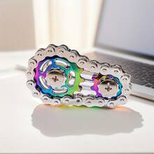 齿轮链减压玩具，学生工作减压神器，玩具和游戏/爱好，收藏品，派对用品/青少年创意玩具/青少年减压玩具/青少年捏捏乐玩具/史莱姆指尖玩具/圣诞礼物/万圣节礼物 - 彩色 - 查看 3