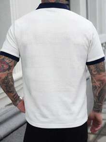 一件白色纹理面料翻领Polo衫 - 白色 - 查看 2