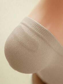 5 Pairs Black Invisible Socks – High Elasticity Thin Mesh, Silicone Anti-Slip, Glossy Finish No-Show Socks - 白色 - 查看 5