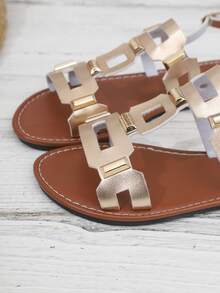 Women's Rivet Hollow-Out Comfortable Flat Sandals, Gladiator Sandals, Summer, Solid Color Bohemian PU Leather Rivet Buckle Flat Sandals For Beach - Champagne - View 3