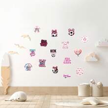 61张粉色足球贴纸，美观实用，可用于剪贴簿、日记、笔记本电脑、保险杠、滑板、水瓶、电脑、手机、贺卡、相册、家具等。 - 查看 7