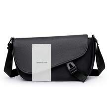 新款纯黑色/黑卡其色复古简约时尚PU皮男士斜挎包，街头风翻盖单肩包，商务通勤信使包，轻便易携，可调节肩带，多口袋隔层，可装手机、充电宝、卡片等物品，适合工作、户外、旅行，是送给男士、丈夫、男友、节日、情人节、圣诞节的理想礼物。 - 彩色 - 查看 13