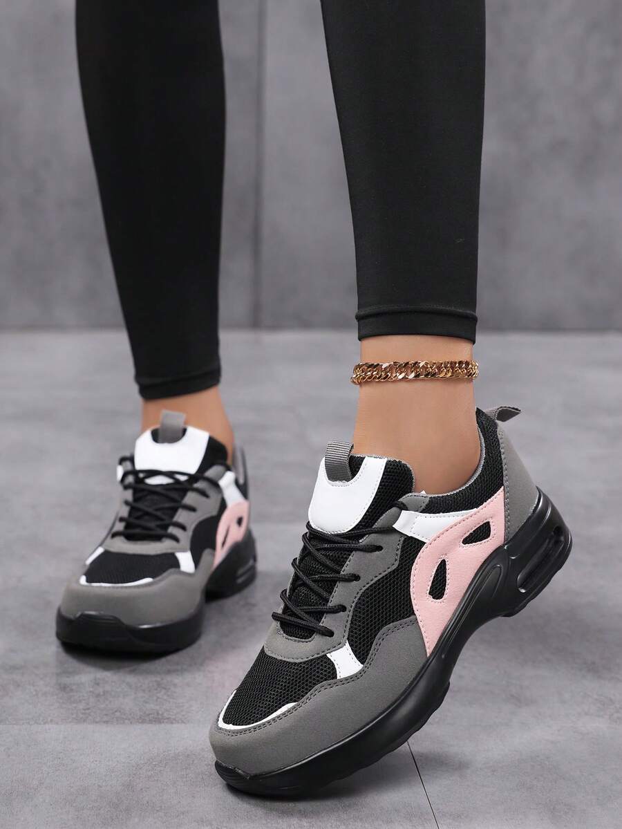 Nouvelles chaussures décontractées légères à coussin d'air et respirantes en maille, pour femmes. Chaussures de sport, Baskets patchwork bicolores à la mode, chaussures de voyage à la mode pour femmes, chaussures de marche pour femmes, chaussures de course sur route pour femmes, chaussures de running noires pour femmes, chaussures patchwork multicolores pour femmes - Gris - Voir 1