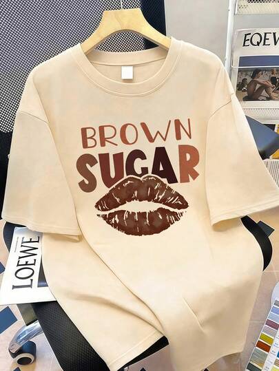 Plus Size Women's Summer Letter & Lip Print Round Neck Short Sleeve Casual Loose T-Shirt, Suitable For Daily Wear, Outings, Vacation, Beach Party, Music Festival, Travel, Commuting And Other Occasions