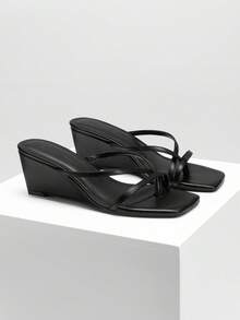 Athlefit Women Square Toe Wedge Sandals Strappy Slip On Slides Flip Flop Heels Summer Casual - 黑色 - 查看 3