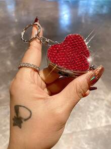 1 pieza Elegante caja de pastillas con forma de corazón con diamantes de imitación, pieza de arte decorada con diamantes, caja de almacenamiento de pastillas portátil de metal, estuche de pastillas de viaje con llavero, para uso en el hogar y de viaje, pieza de arte decorada con diamantes de imitación, regalo para bodas, cumpleaños, fiestas, familia, amigos, Ramadán, Pascua, festivales de música - Multicolor - Ver 16