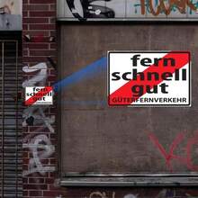 1pc Vintage Metal Sign "Fern Schnell Gut" Freight And Delivery Themed, Suitable For Wall Decor In Bars, Pubs, Cafes Or As Collector's Gift - Multicolor - View 6