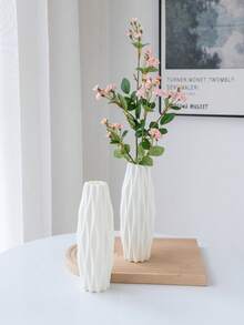 1 pieza Jarrón de plástico de unicolor minimalista, adecuado para la decoración de la sala de estar y el balcón, jarrón blanco, regalo del Día de la Madre, regalo de cumpleaños, regalo de graduación, temporada de bodas, jarrón de plástico blanco irrompible de estilo nórdico, adecuado para arreglos florales de tulipanes, colocado en el escritorio, estantería, repisa de la chimenea, entrada y decoración central - Blanco - Ver 3