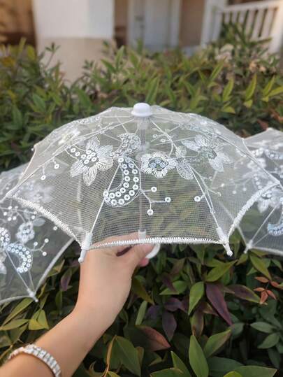 1把刺绣白色蕾丝伞 - 派对装饰，时尚简约便携迷你伞，非常适合派对、婚礼、摄影和舞蹈表演