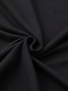 Disney Toy Story Series T-Shirt Featuring Classic Characters Like Jessie And Buzz Lightyear, Adorned With A Popcorn Box Design. The Vibrant And Playful Style Combines Fashion Appeal With Collectible Value, Making It A Comfortable Top For Everyday - 黑色 - 查看 4