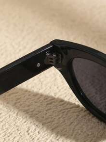 5 Pairs Of High-Quality Black Fashion Glasses For Teenagers And Young Adults, Offering A Variety Of Classic And Modern Designs To Suit Different Face Shapes And Style Preferences - Black - View 6