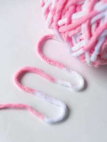 100克装柔软温暖的粉色绒毛纱线，适合手工编织围巾、玩偶、拖鞋和其他DIY毛线制品。 - 1件粉紅色 - 查看 3