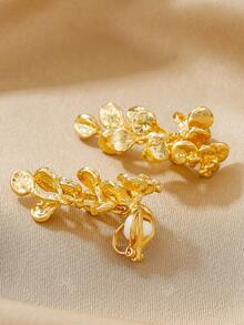 1对金色叶子流苏夹式耳环，复古法式长款花朵吊坠耳环，适合无耳洞佩戴 - clip - 查看 5