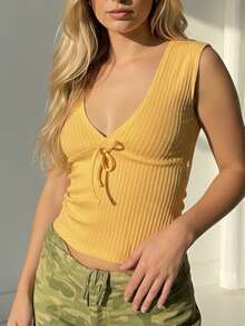 女士时尚深V领无袖罗纹针织上衣，前系带，常规长度 - 黃色 - 查看 8