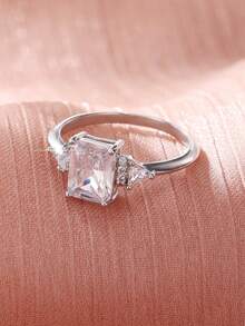 1PC Classic Luxury Sparkling Square Zirconia Inlaid Ring - Women's Fashion Wedding Engagement Ring - Anniversary Gift For Her - Silver - View 4