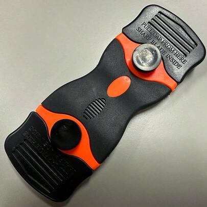 二合一瓷砖缝隙清除刮刀、汽车贴膜刮板、手机屏幕保护膜刮刀、双头粘合剂清除刮刀、不锈钢刀片、多功能清洁刮刀、地板刮刀、壁纸刮刀