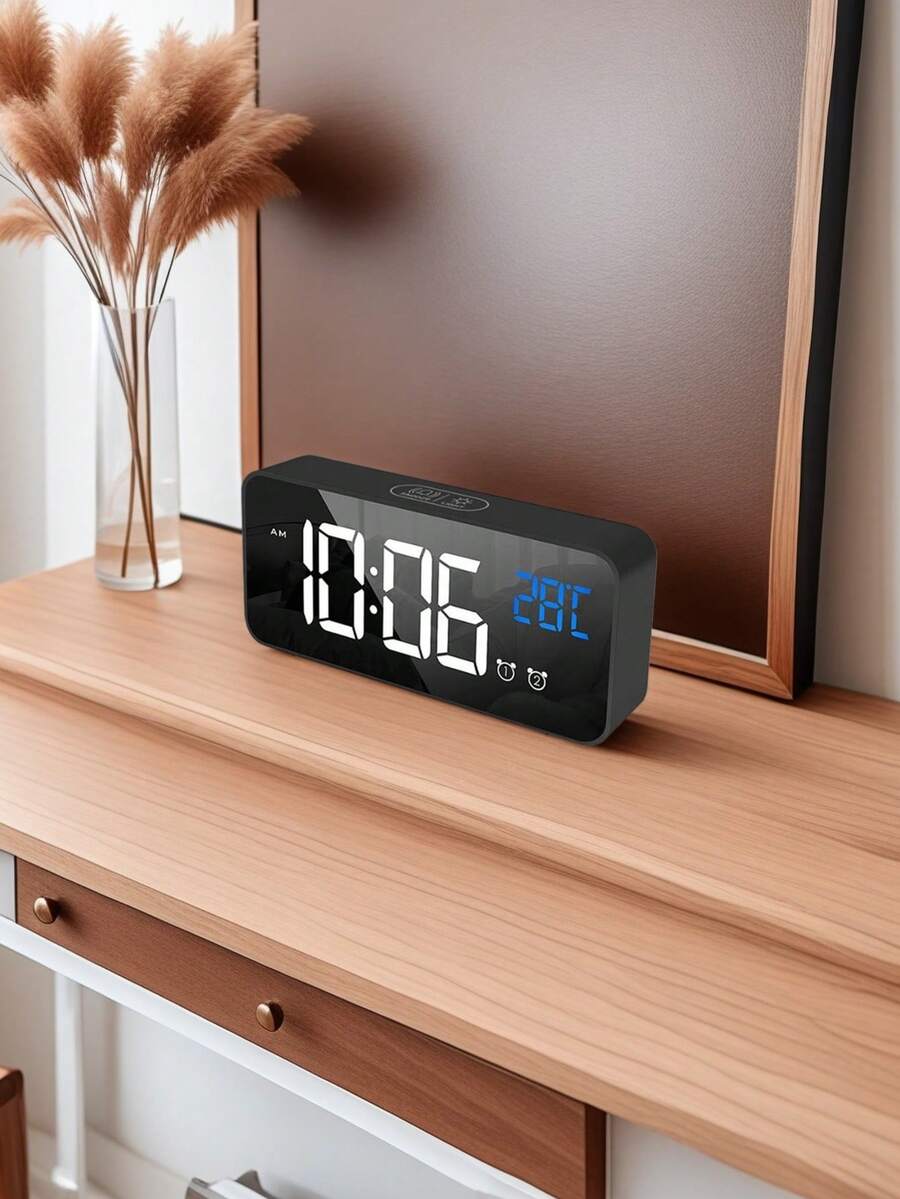 NieNie Đồng hồ báo thức kỹ thuật số có thể sạc lại, hiển thị nhiệt độ, báo thức kép, chế độ ban đêm, chức năng báo lại, điều khiển bằng giọng nói, đồng hồ để bàn, công tắc nguồn, 12/24 giờ, đồng hồ LED để bàn.