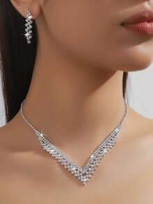 Bộ trang sức 4 món thời trang nữ đa năng, thanh lịch, tối giản gồm túi xách cầm tay, túi đeo vai dây xích, vòng cổ pha lê rỗng sang trọng, bông tai và vòng tay, thích hợp cho các bữa tiệc. - Bạc - Xem 4