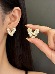 一对18K镀金不锈钢心形耳环，简约时尚设计，送给闺蜜的完美礼物。不锈钢耳环 - 彩色 - 查看 10