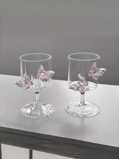 Bộ 2 ly chân hình bướm, dung tích 250ml/8.4oz, thủy tinh borosilicate, thích hợp uống whisky, sữa, nước ép, chịu được nhiệt độ cao, cũng thích hợp dùng với sâm panh, nước ép táo và các loại đồ uống khác.