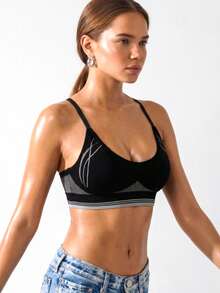 Runway Rest 无缝罗纹运动吊带背心，交叉露背透气日常训练健身文胸 - 黑色 - 查看 2