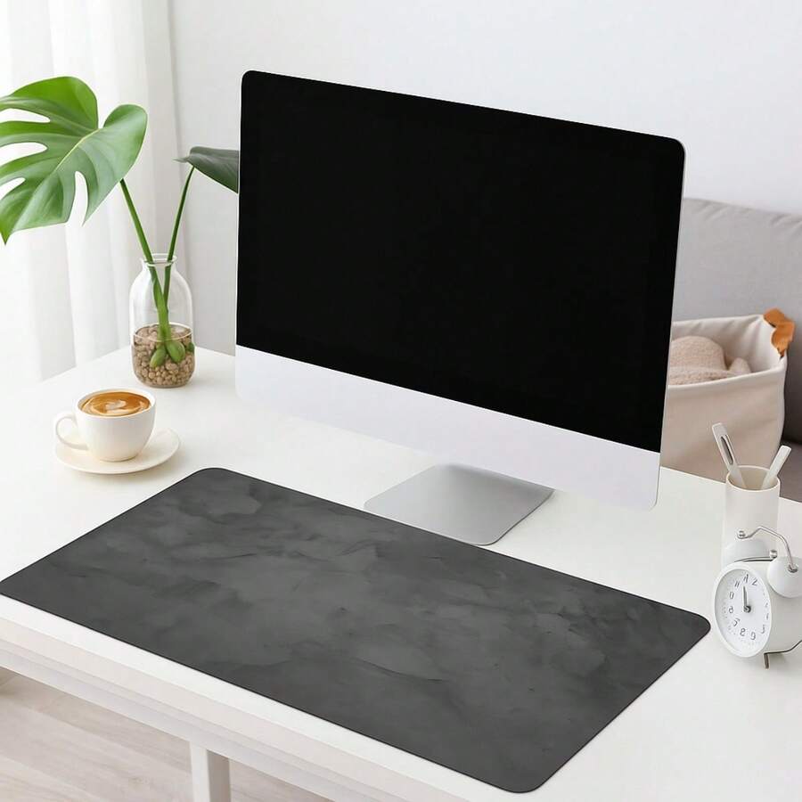 1 件灰色大理石纹理鼠标垫 - 简约单色美学，带有微妙的云状图案，防滑橡胶底座可稳定放置于桌面，加固边缘经久耐用，是打造时尚办公环境和沉浸式游戏体验的优质配件，是极简主义者、科技爱好者和现代设计爱好者的理想礼物。