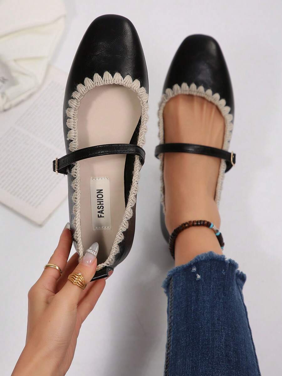 女士黑色棕色搭扣装饰简约芭蕾平底鞋，时尚优雅的玛丽珍鞋，适合春、秋、冬四季穿着。柔软鞋底设计提升足部舒适度。简约清新的风格，适合办公、学生制服、休闲、旅行等各种场合。经典百搭，柔软舒适，带来卓越体验。 - 黑色 - 查看 1