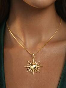 1pc Minimalist Fashionable Metal Sun Pendant Necklace, Suitable For Women's Daily, Dating, Beach Vacation Wear, An Excellent Gift For Loved Ones - Gold - View 6