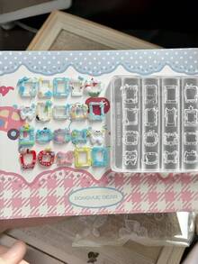 Khuôn silicon trong suốt hình cỏ bốn lá may mắn để làm khung ảnh, đồ trang trí DIY sáng tạo. - Trong sáng - Xem 2