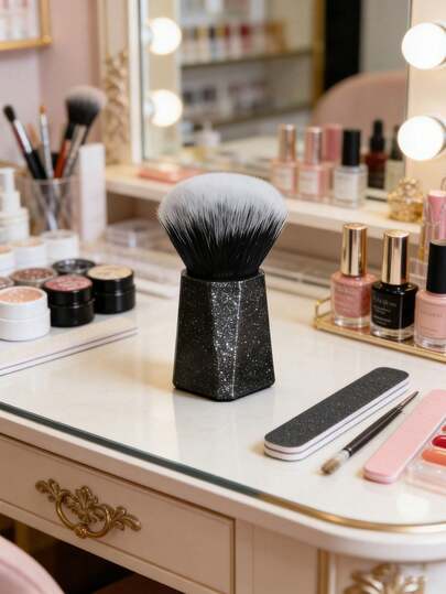 1pc Multi-Functional Nail Dust Cleaning Brush, High-Quality Gradient Soft Bristle Round Nail Brush, Large Size Nail Brush, Women's Manicure Tool, Portable Nail Brush