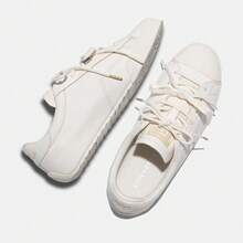 Converse Giày thể thao Chuck Taylor SEASONAL cổ thấp bằng vải canvas dành cho cả nam và nữ, mã sản phẩm A18891C. - trắng - Xem 4