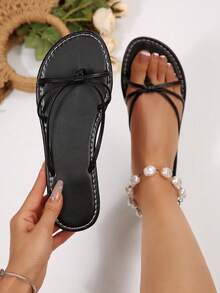 女士时尚拖鞋 - 轻便透气，露趾平底休闲夏季鞋，配有舒适鞋垫和可调节绑带，方便行走 - 黑色 - 查看 4
