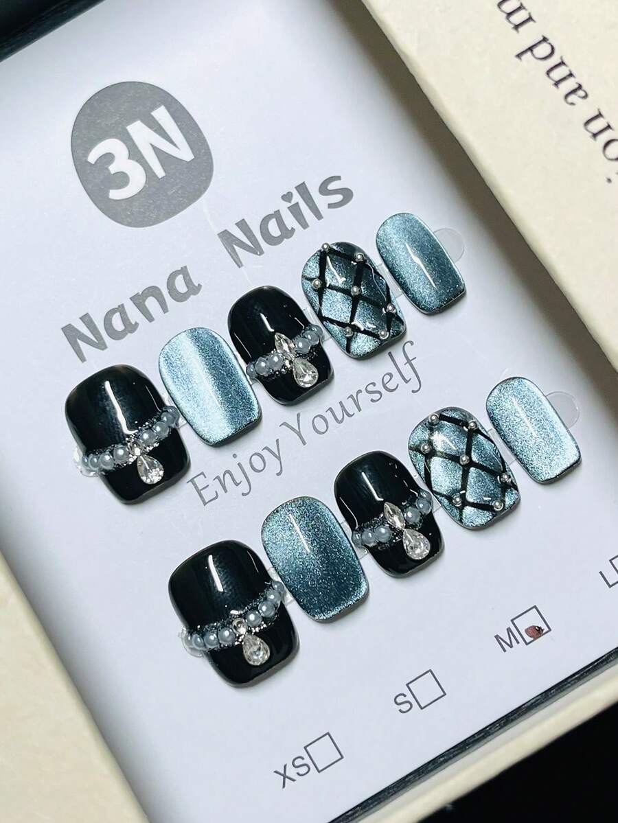 1package/10pcs-Edgy Black & Blue Cat Eye Press On Nails | Quilted Pattern & Pearl Chain Fake Nails - Multicolor - View 1