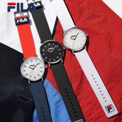  Reloj de cuarzo FILA clásico de 42 mm y 8 mm de grosor, resistente al agua 30M, con diseño de bloques de color rojo, blanco y azul, para estudiantes y parejas, estilo deportivo