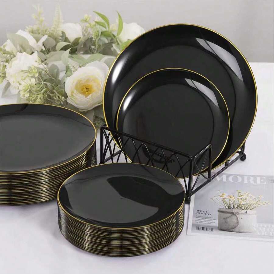 10.25英寸餐盘和7.5英寸沙拉盘套装，黑色包边，适合派对、毕业典礼、生日、婚礼、圣诞节、万圣节等场合。