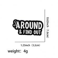 男孩妈妈语录珐琅徽章 有趣的黑色短语胸针翻领别针徽章 背包服装配饰 时尚珠宝 朋友礼物 - 黑色 - 查看 13