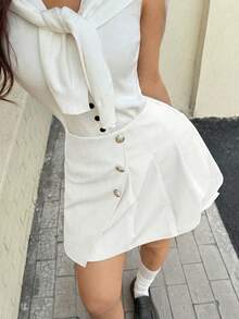 EARO 女士黑色不对称百褶迷你裙，高腰金属纽扣装饰 A 字防走光短裙，优雅通勤约会百搭夏季单品 - 白色 - 查看 3