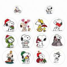 SNOOPY 1 Set/500 Stück 2026 neue Aufkleber, super süß und auffallend! Perfekt zum Dekorieren von Wasserflaschen, zum Verschließen von Umschlägen, für Journaling, Basteln und Geschenkverpackung. Niedliches Weihnachtsmützen-Design, toll für Belohnungen und tägliche DIY-Projekte. Hochwertig, leicht abziehbar und aufklebbar, mit vielen niedlichen Stilen. Ideale süße kleine Geschenke für Freunde und Familie. Die Stile werden zufällig versendet. Mädchentag, Weißer Valentinstag, Eid Al Fitr, koreanische Schulöffnungszeremonie (zufälliger Stil) - Verschiedenfarbig - Übersicht 5