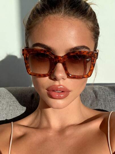 1 Pair Unisex Retro Square Leopard Print Fashion Glasses, Classic Decorative Suitable For Sports, Travel, Beach, Driving, Outings, Festivals, Street, Vacation, Sports Style, Fishing, Driving, Outdoor Activities, Hiking, Golfing, Street Style Accessories, Party