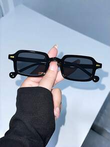 1 buah Kacamata Fashion Gaya Retro Baru, Aksesori Pakaian Penting, Cocok untuk Semua Musim, Modis dan Praktis - MultiWarna - View 5