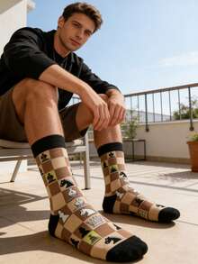 1 双男士棕黑撞色棋盘格图案中筒袜，四季皆宜。 - 彩色 - 查看 5