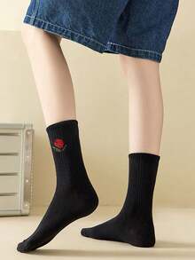 2 Pairs Rose Embroidery Retro Style Moisture-Wicking Breathable Crew Socks, Suitable For Campus, Daily Wear, Unisex - Black and White - View 6