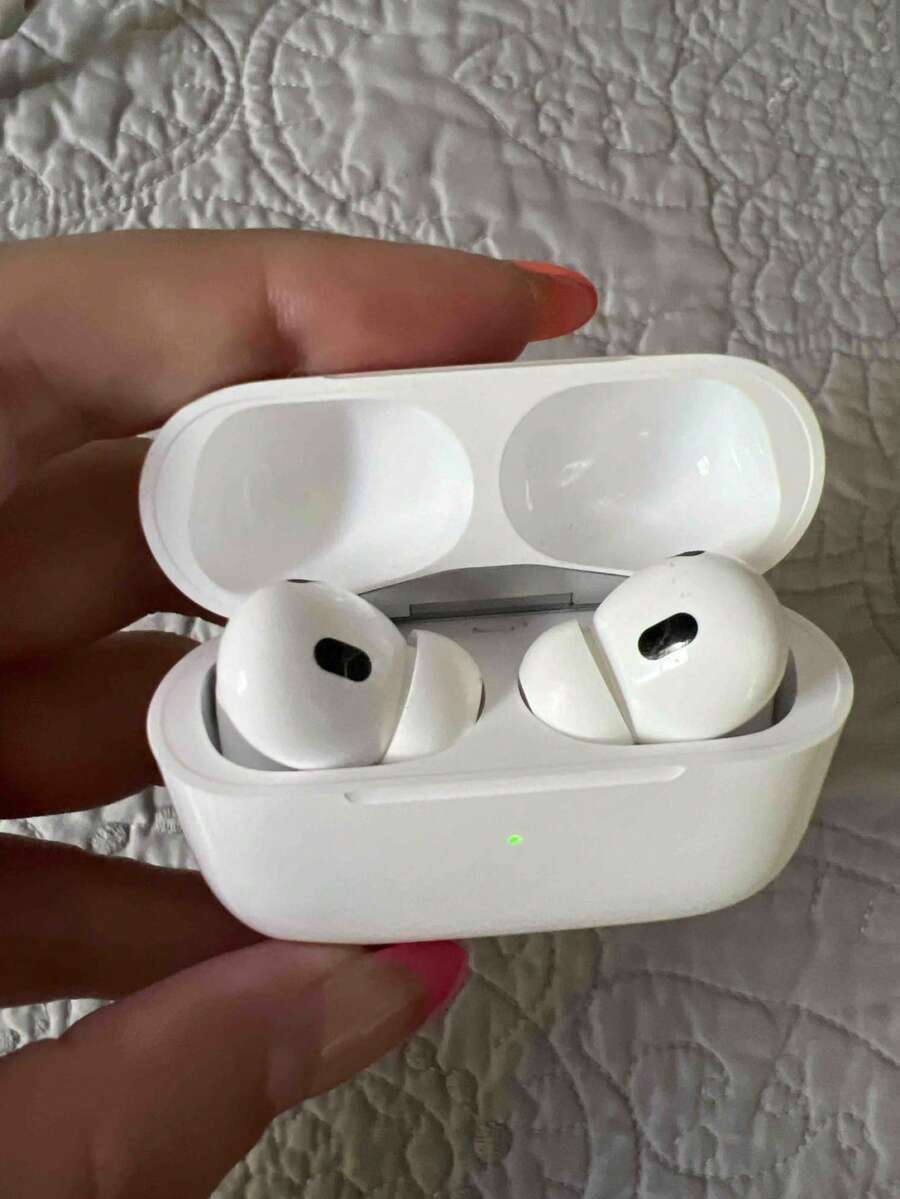 ZZLOVE Pods (Pro Generation)Wireless Earbuds Cancelling(-36db)In-Ear Earphones With Charging Case 30H Playtime 360 Hi-Fi Stereo Waterproof Headphones For Android IOS Laptops For IOS, Android Users, Gifts For Family, Friends, Kids, Birthday, Spring, Boyfriends, Girlfriends, Holiday,Easter Small And Portable, In-Ear Wireless Earphone Mini True Earbuds With Charging Case,Active Noise Cancellation,New Air - 白色(pro) - 查看 1