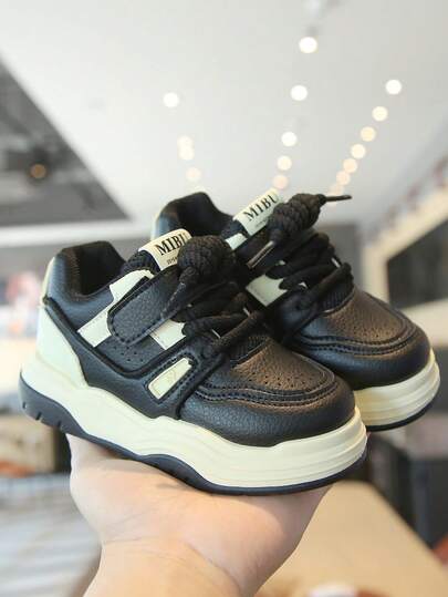 1 Pair Vintage Style Cute Solid Color Sneakers Suitable For Boys And Infants - Low-Top Casual Shoes For All Seasons, With Hook And Loop Closure, Comfortable Lightweight Non-Slip Soles, Breathable PU Upper And Fabric Lining