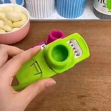 一套不锈钢蒜姜压榨器、手动多功能姜片器、塑料厨房刨丝器和户外烹饪研磨工具 - 玫瑰紅 - 查看 5