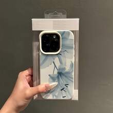 1pc White Leather Texture Lens Protection, 2 Bright Light Blue Floral Pattern Minimalist Flower Design Phone Case, Compatible With IPhone 16 Pro Max, 17/16/15/14 Plus, 13/12/11, Air, Series - Multicolor - View 4